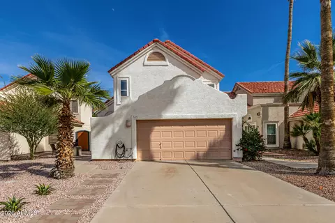525 N Redrock St, Gilbert, AZ 85234