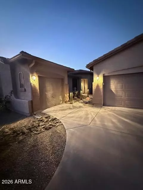 5422 W Milada Dr, Laveen, AZ 85339