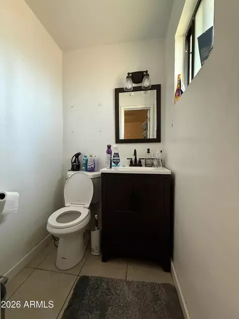 Bath - 1346 Elton Ave, Mesa, AZ 85204 photo 1 of 2