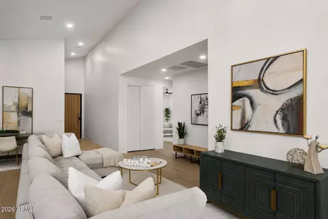 Entry Way - 4224 N 35th Pl, Phoenix, AZ 85018 photo 1 of 1