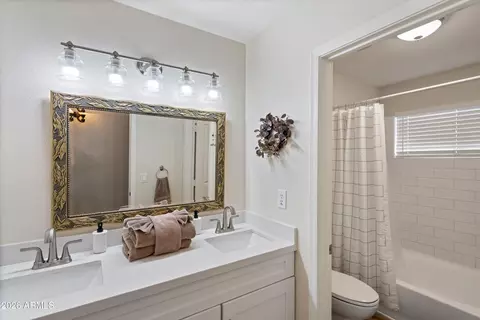1335 E Horseshoe Ave, Gilbert, AZ 85296 photo 49