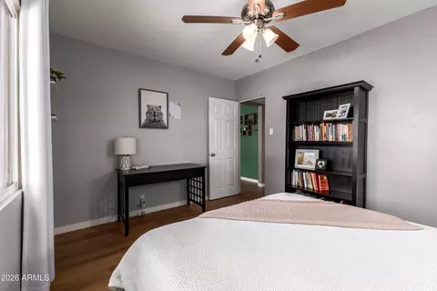 Bedroom - 2429 E Indianola Ave, Phoenix, AZ 85016 photo 5 of 6
