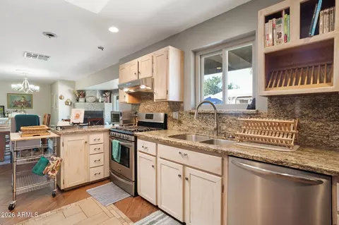 Kitchen - 2220 E Blanche Dr, Phoenix, AZ 85022 photo 3 of 4