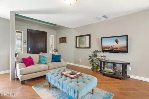 Living - 2220 E Blanche Dr, Phoenix, AZ 85022 photo 1 of 2