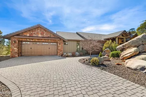 1395 Ridgewood Dr, Prescott, AZ 86305