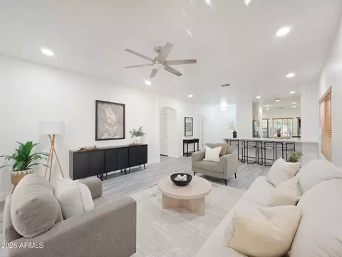 2545 W Brilliant Sky Dr, Phoenix, AZ 85085