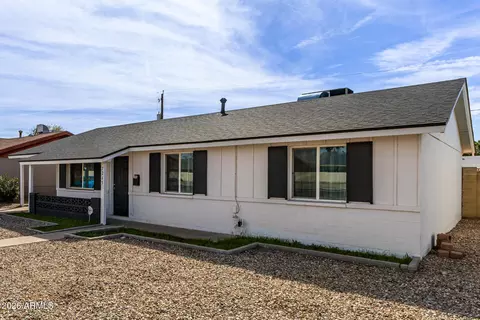 Exterior - 7265 W Camelback Rd, Phoenix, AZ 85033 photo 4 of 10