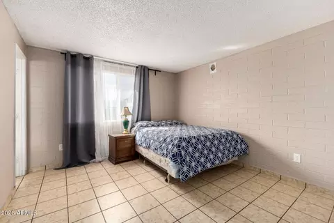 Bedroom - 7265 W Camelback Rd, Phoenix, AZ 85033 photo 1 of 5