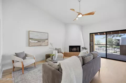Living - 8330 N 21st Dr #J203, Phoenix, AZ 85021 photo 1 of 2