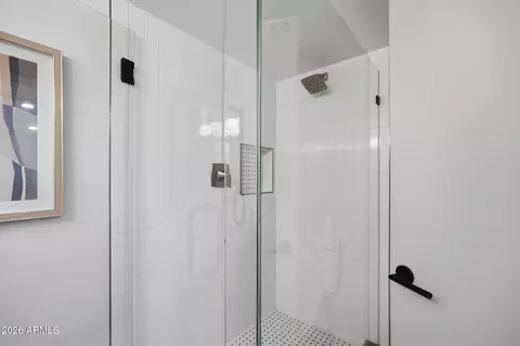 Bath - 8330 N 21st Dr #J203, Phoenix, AZ 85021 photo 5 of 5
