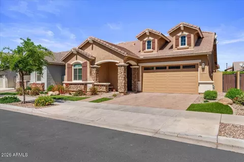 Exterior - 4288 E Skousen St, Gilbert, AZ 85295 photo 2 of 6