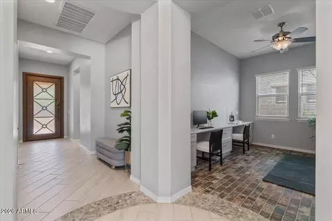 Entry Way - 4288 E Skousen St, Gilbert, AZ 85295 photo 4 of 5