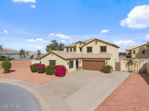 Exterior - 2005 S 81st Dr, Phoenix, AZ 85043 photo 9 of 12