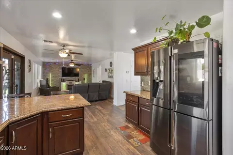 Kitchen - 2005 S 81st Dr, Phoenix, AZ 85043 photo 6 of 6