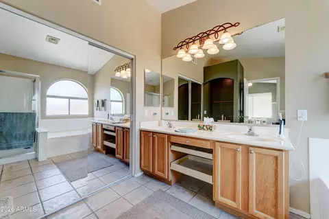 Bath - 8527 E Milagro Ave, Mesa, AZ 85209 photo 1 of 3