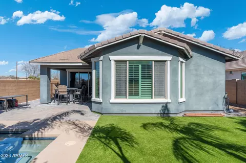 Exterior - 4041 E Amber Ln, Gilbert, AZ 85296 photo 7 of 11