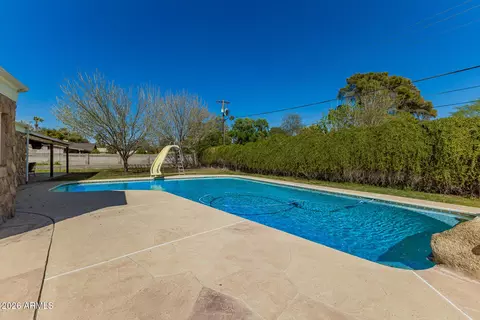 Exterior - 8115 N 11th Ave, Phoenix, AZ 85021 photo 8 of 8