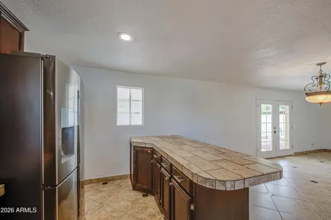 Kitchen - 3840 N 48th Dr, Phoenix, AZ 85031 photo 5 of 6