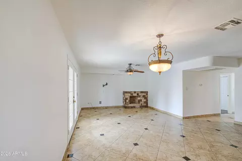 Living - 3840 N 48th Dr, Phoenix, AZ 85031 photo 2 of 7