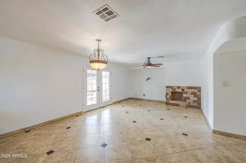 Living - 3840 N 48th Dr, Phoenix, AZ 85031 photo 1 of 7