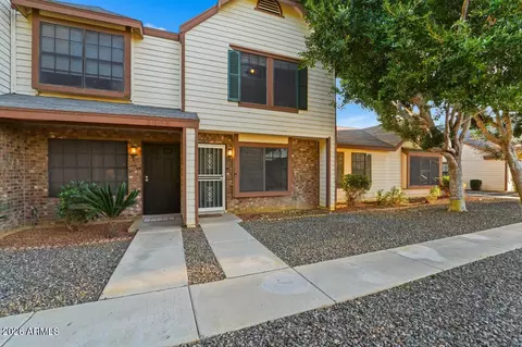 6610 W Kingston Ln, Glendale, AZ 85306