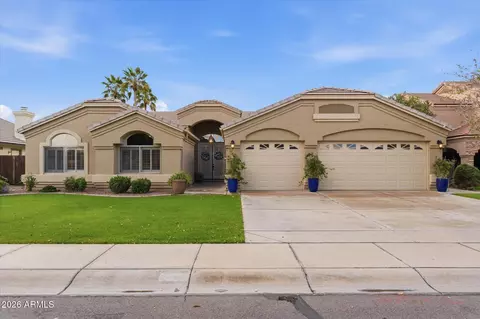 981 E Constitution Dr, Gilbert, AZ 85296