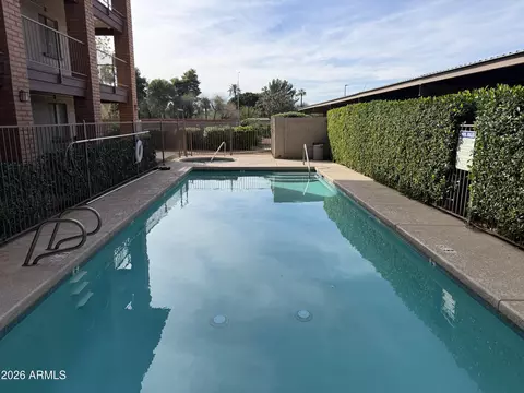 Exterior - 17 E Ruth Ave #305, Phoenix, AZ 85020 photo 3 of 3