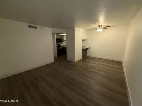 Living - 17 E Ruth Ave #305, Phoenix, AZ 85020 photo 1 of 1