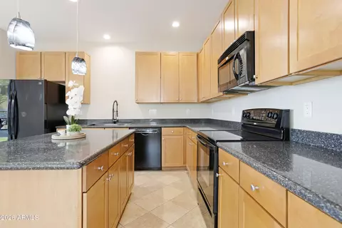 Kitchen - 3544 E Bartlett Dr, Gilbert, AZ 85234 photo 2 of 6