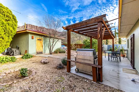 Exterior - 140 N Kellner Ave, Superior, AZ 85173 photo 17 of 28