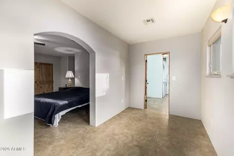 Entry Way - 140 N Kellner Ave, Superior, AZ 85173 photo 7 of 7