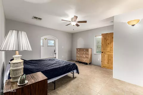 Bedroom - 140 N Kellner Ave, Superior, AZ 85173 photo 3 of 5