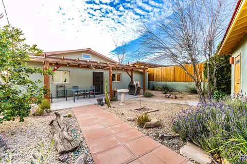 Exterior - 140 N Kellner Ave, Superior, AZ 85173 photo 19 of 28