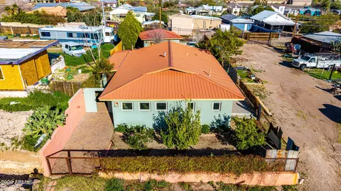 View/Area - 140 N Kellner Ave, Superior, AZ 85173 photo 2 of 19