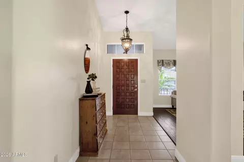 Entry Way - 2639 E Verbena Dr, Phoenix, AZ 85048 photo 1 of 5