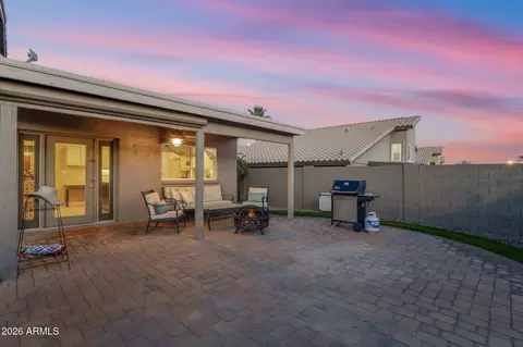 Exterior - 2639 E Verbena Dr, Phoenix, AZ 85048 photo 8 of 25
