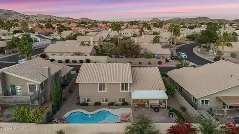 View/Area - 2639 E Verbena Dr, Phoenix, AZ 85048 photo 7 of 13