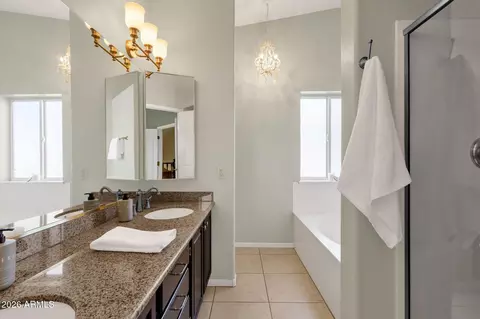 Bath - 2639 E Verbena Dr, Phoenix, AZ 85048 photo 2 of 8