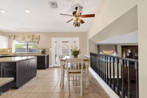 Dining - 2639 E Verbena Dr, Phoenix, AZ 85048 photo 4 of 5
