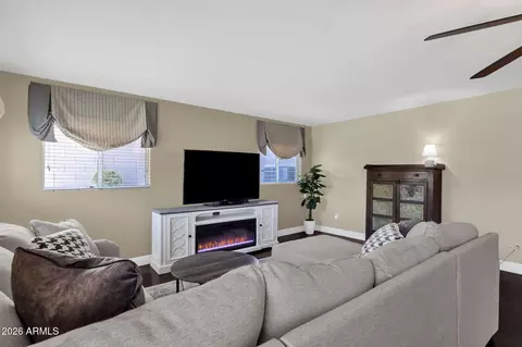 Living - 2639 E Verbena Dr, Phoenix, AZ 85048 photo 7 of 10