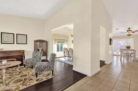 Entry Way - 2639 E Verbena Dr, Phoenix, AZ 85048 photo 3 of 5