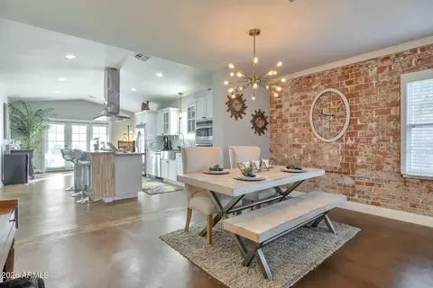 1701 N 16th Ave, Phoenix, AZ 85007