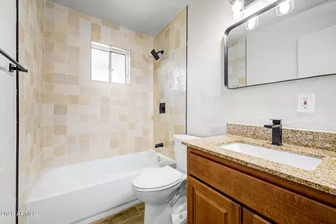 Bath - 9112 E Vine Ave, Mesa, AZ 85208 photo 2 of 2