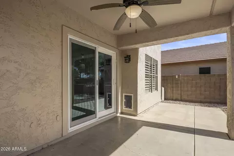 Exterior - 4621 E Swilling Rd, Phoenix, AZ 85050 photo 8 of 9