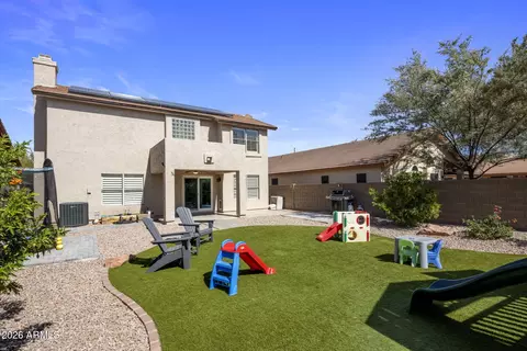 Exterior - 4621 E Swilling Rd, Phoenix, AZ 85050 photo 6 of 9
