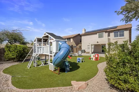 Exterior - 4621 E Swilling Rd, Phoenix, AZ 85050 photo 4 of 9