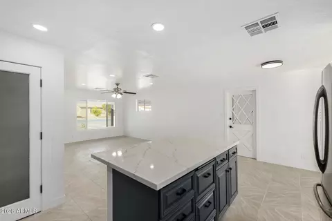 Kitchen - 3433 E Granada Rd, Phoenix, AZ 85008 photo 3 of 3
