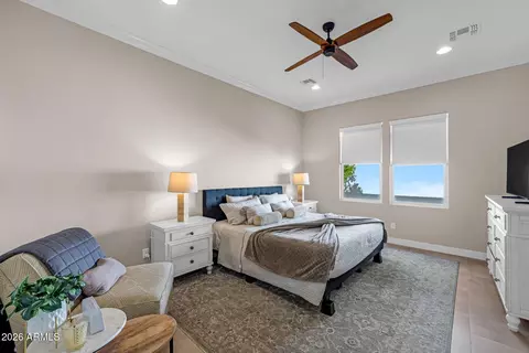 Bedroom - 1555 E Ocotillo Rd #21, Phoenix, AZ 85014 photo 1 of 4