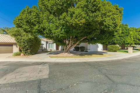 1912 E Schooner Ct, Gilbert, AZ 85234