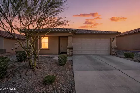 373 S Redwood Loop, Benson, AZ 85602